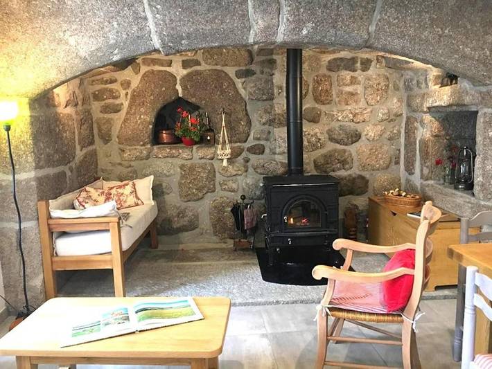 Location de vacances pour 10 personnes, avec terrasse à Malbouzon - 4