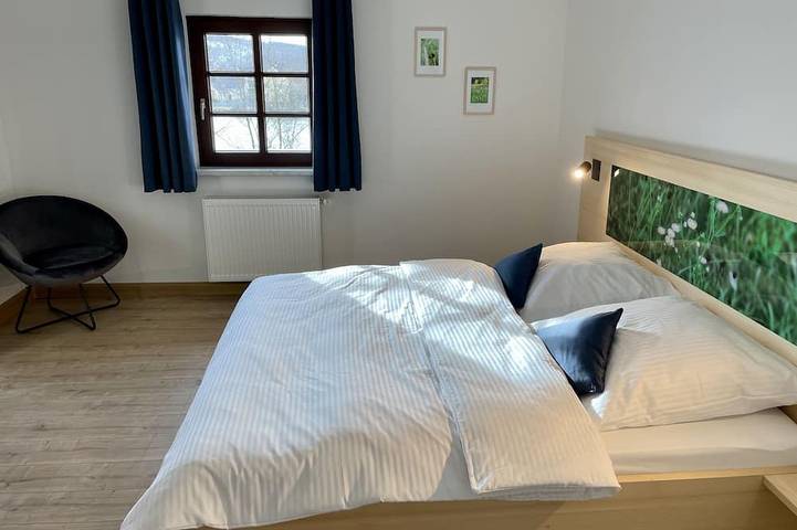 Chalet on the Danube right at the gates of the World Heritage city of Regensburg *****Dtv in Pentling, Baviera Oriental