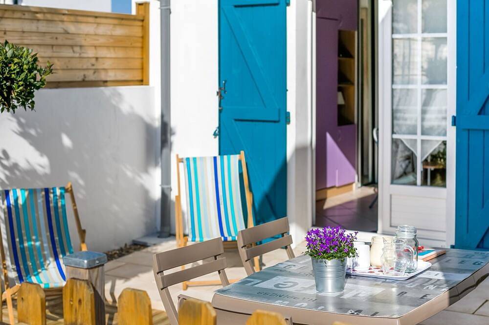 Entire apartment, Beautiful apartment for 2 guests with Wifi, A/C, Tv, terrace and parking in Guéthary, Bayonne region