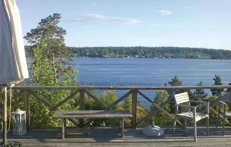 Ferienhaus für 6 Personen, mit Terrasse und Garten in Vaxholm - 3