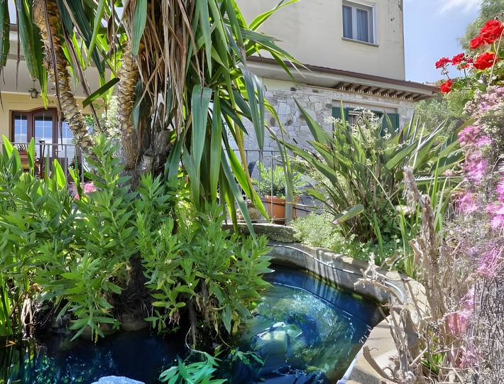 Apartamento entero, Apartamento 'Tramonto' con terraza privada, Wi-Fi y aire acondicionado in Capoliveri, Archipiélago Toscano