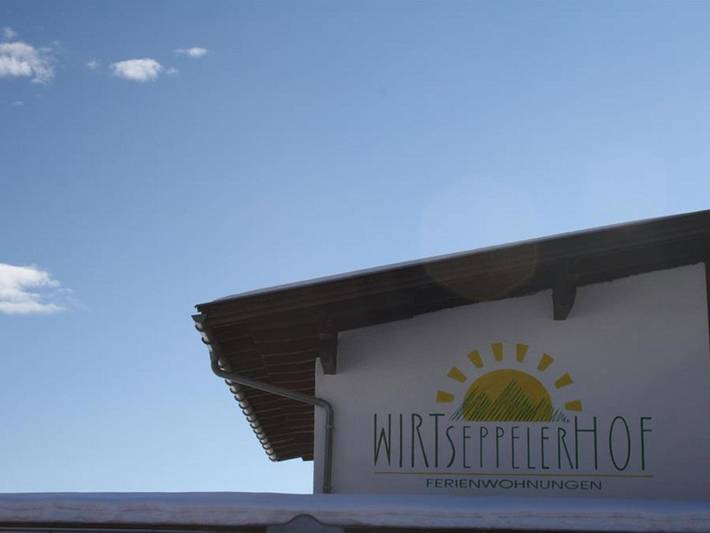 Ferienwohnung für 6 Personen, mit Balkon und Terrasse sowie Garten in Leutasch