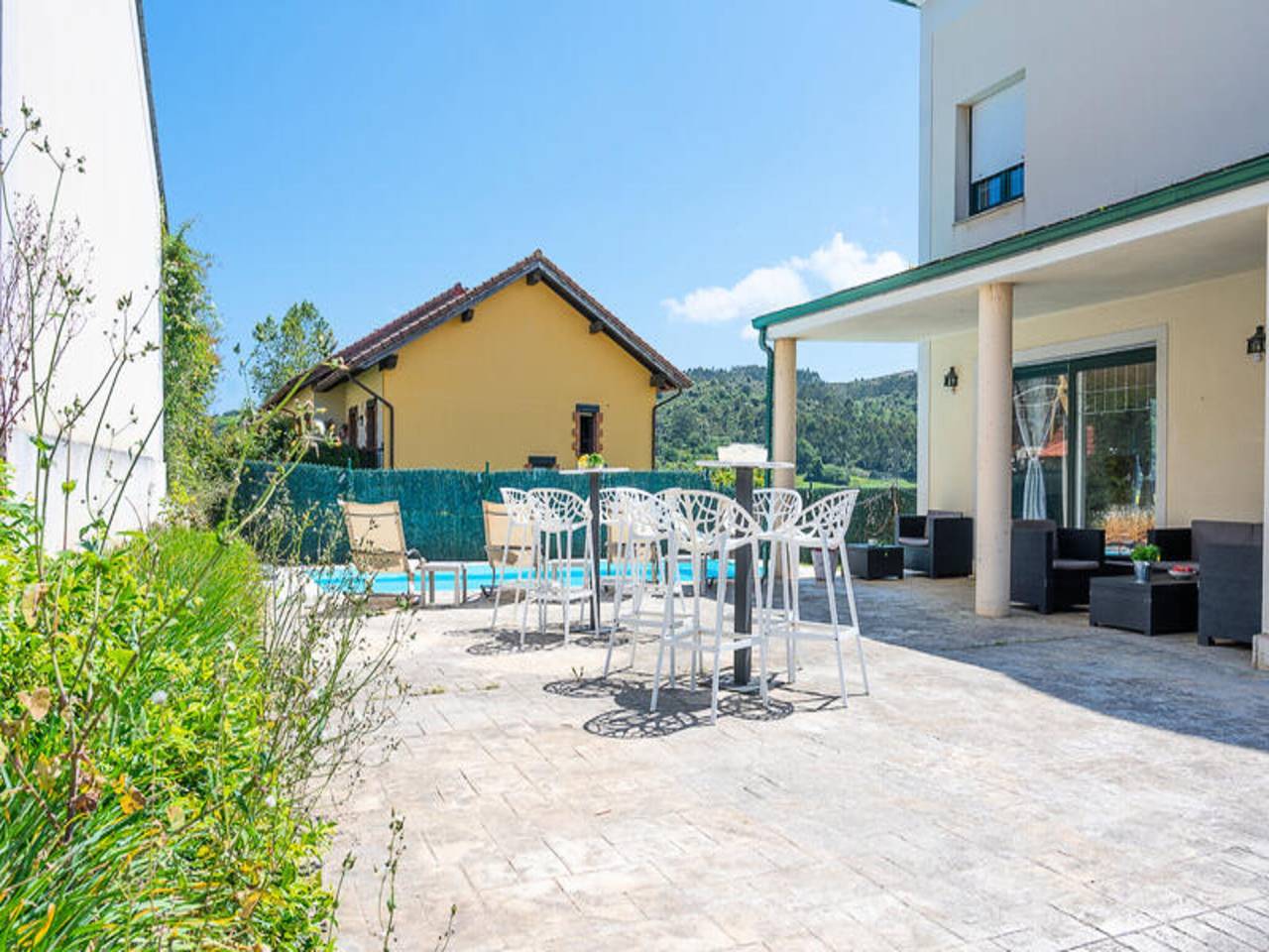 Appartement entier, Maison près des dunes de Liencres avec piscine in Piélagos, Côte Cantabrienne