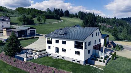 Ferienhaus für 2 Personen, mit Terrasse und Garten in Wallenfels