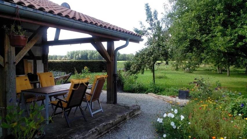 Location de vacances pour 6 personnes, avec vue et jardin à Droyes - 3
