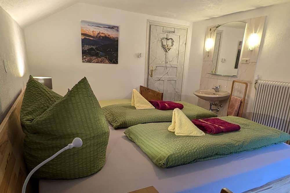 Ferienhaus für 12 Gäste mit 160m² in Kals am Großglockner in Kals am Großglockner, Bezirk Lienz