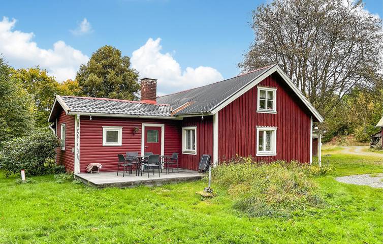 Hus för 6 Personer med terass in Marks kommun, Västergötland
