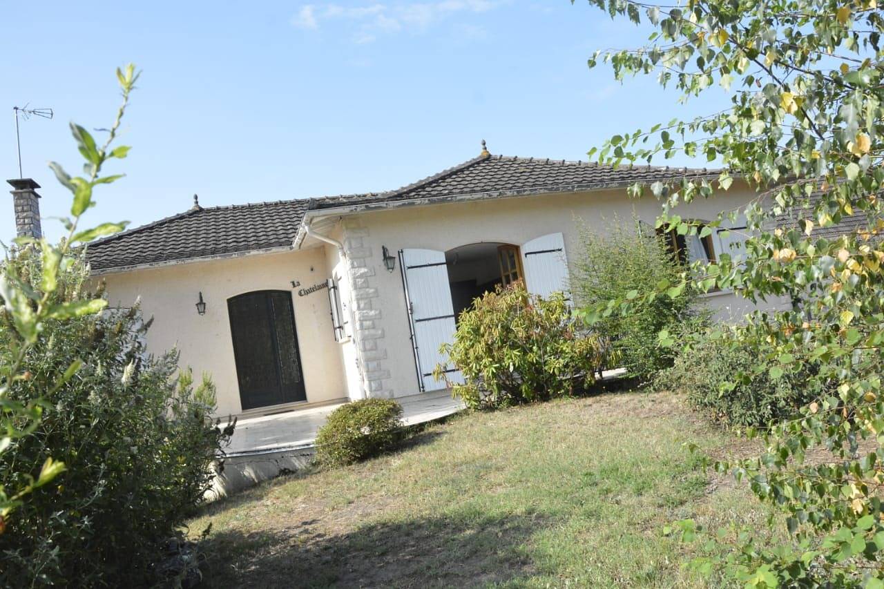 La Châtelaine - A 25min de St Emilion in Saint-Seurin-sur-l'Isle, Région de Libourne