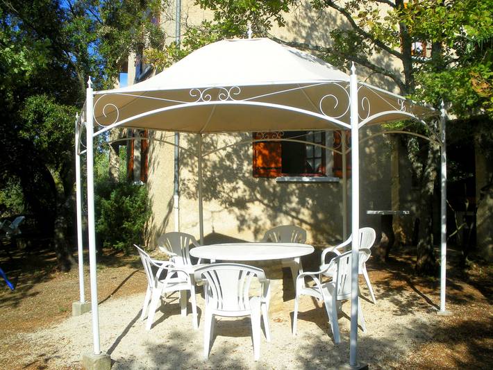 Location de vacances pour 6 personnes, avec jardin à Cabrières-d'Avignon - 3