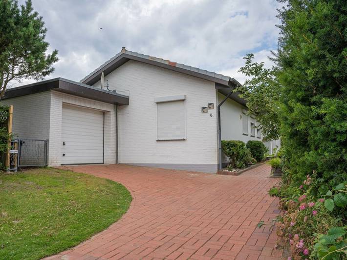 Ferienhaus für 5 Personen, mit Terrasse und Garten, kinderfreundlich in Büsumer Deichhausen - 2