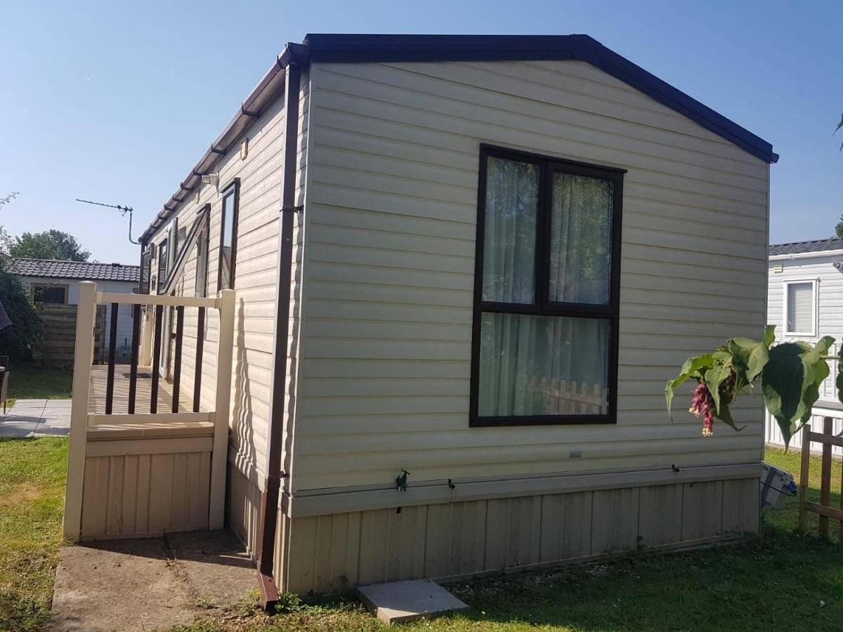 Two-Bedroom House in Burnham on Sea & Highbridge, Somerset