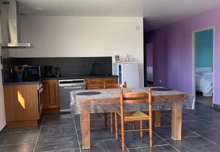 Location de vacances pour 6 personnes, avec Terrasse et Jardin à Favières - 4