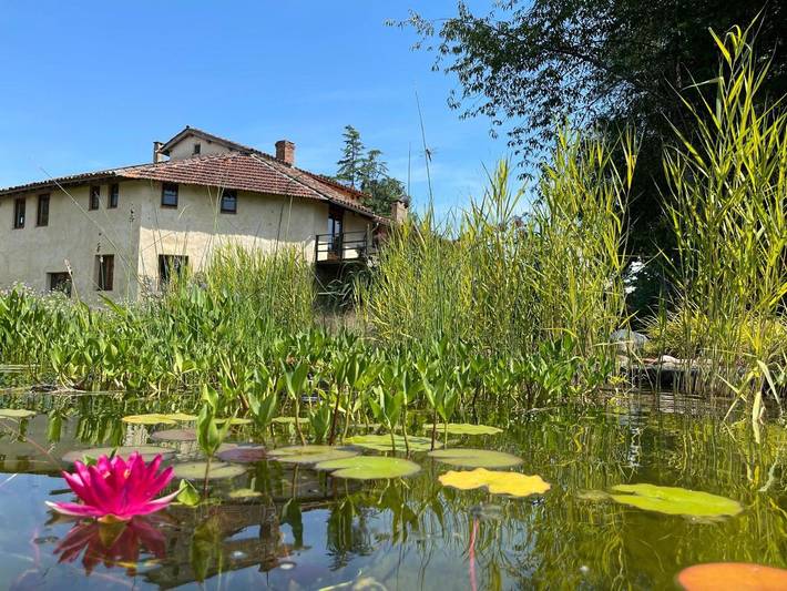 Maison de vacances pour 6 personnes, avec Balcon et Terrasse ainsi que Jardin et Piscine