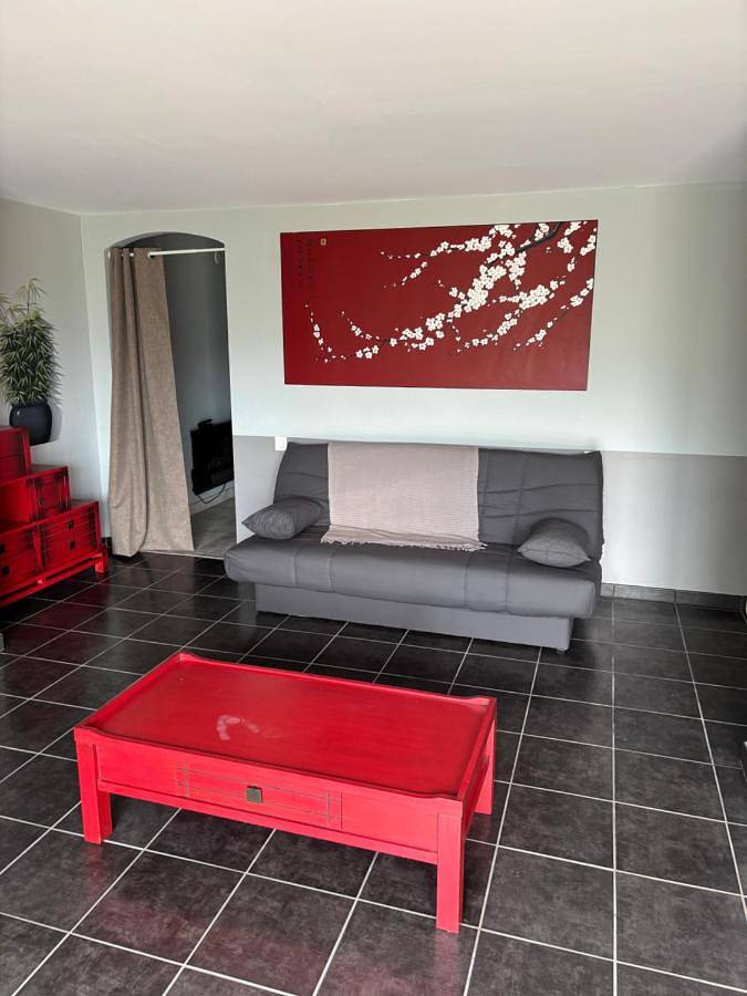Gîte pour 6 personnes, avec Terrasse et Jardin ainsi que Piscine et Vue à Hasparren - 2