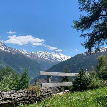 Gîte pour 4 personnes, avec jardin ainsi que terrasse et vue, animaux acceptés à Hérémence