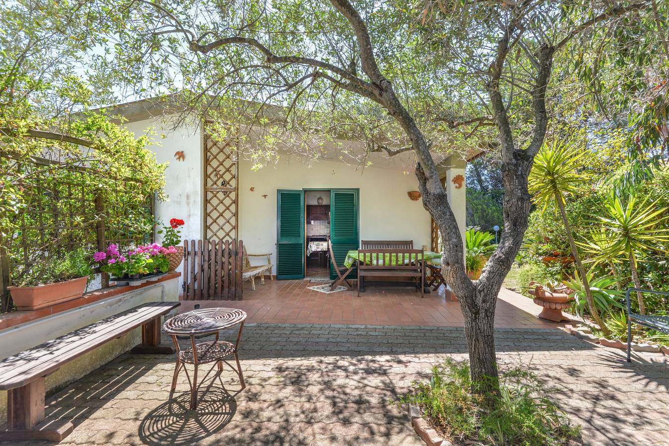 Appartamento intero, Appartamento per vacanze "Casa Neda" con giardino privato in Campo nell'Elba, Isola d'Elba