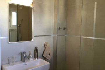 Holiday Rental for 4 People in Limassol, South Cyprus, Photo 4