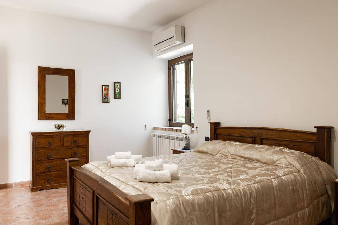 Double Room in Piana di Monte Verna, Provincia di Caserta