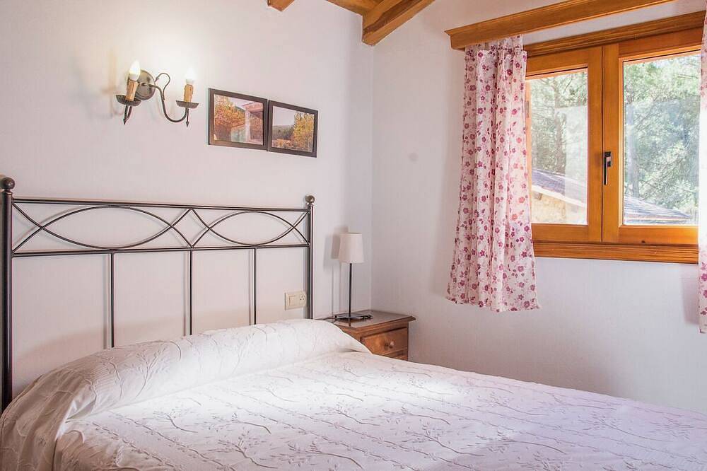 Stone house nº5 for 4 people, Batan Rio Tus in Yeste, Calares del Mundo y de la Sima