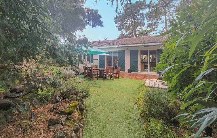 Location de vacances pour 9 personnes, avec terrasse, animaux acceptés dans Plage des Rochelets - 3