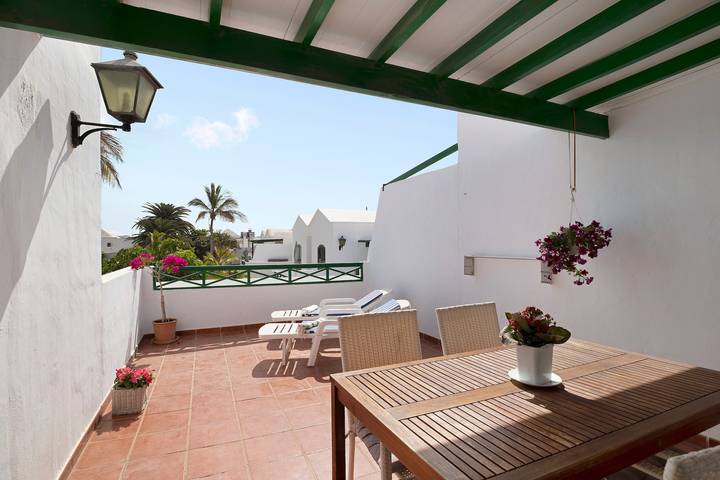 Appartement de vacances 'Rocas Negras' près de la plage, vue piscine et terrasses in Puerto del Carmen, Tías