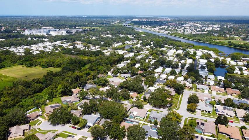 Vacation rental for 13 people, with yard and terrace in Safety Harbor