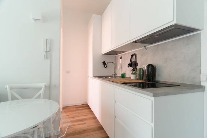 Ganze Wohnung, Ferienwohnung für 4 Personen mit Balkon/Terrasse in Mailand, Mailand Provinz