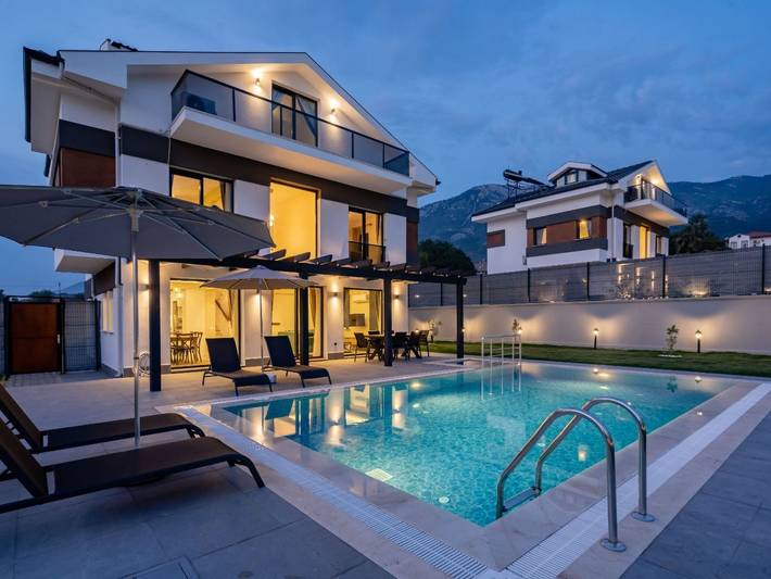 Wunderschöne Villa in Ölüdeniz mit Kinderpool in Fethiye, Türkische Ägäis