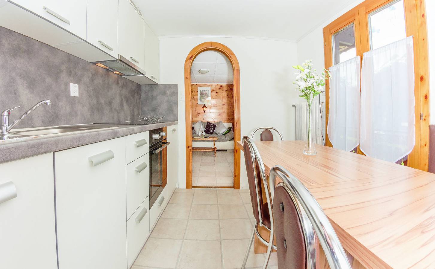 Geheel vakantieappartement, Bergfink - 6-Bettwohnung in Grächen, Walliser Alpen