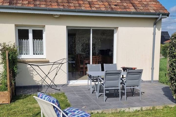 Location de vacances pour 4 personnes, avec Terrasse et Jardin dans Bellebrune