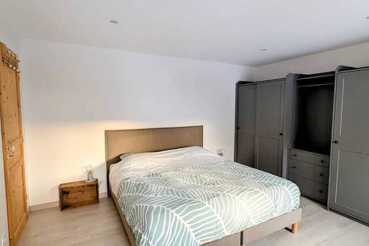 Location de vacances pour 10 personnes, avec Terrasse et Jardin à Mazet-Saint-Voy - 2