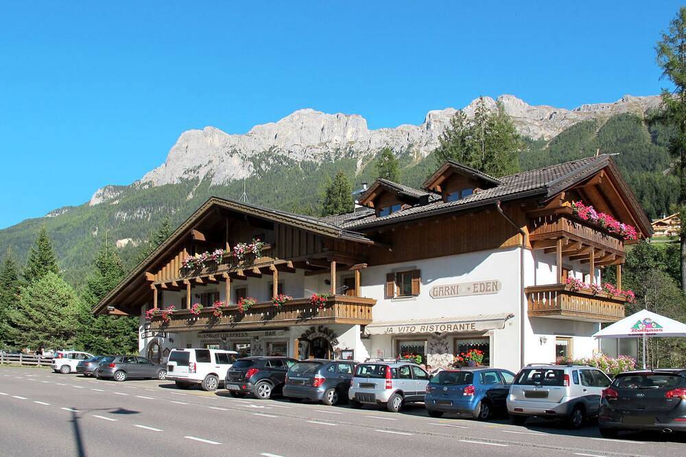 Appartamento intero, Garni Eden by Interhome in Soraga, Dolomiti Superski