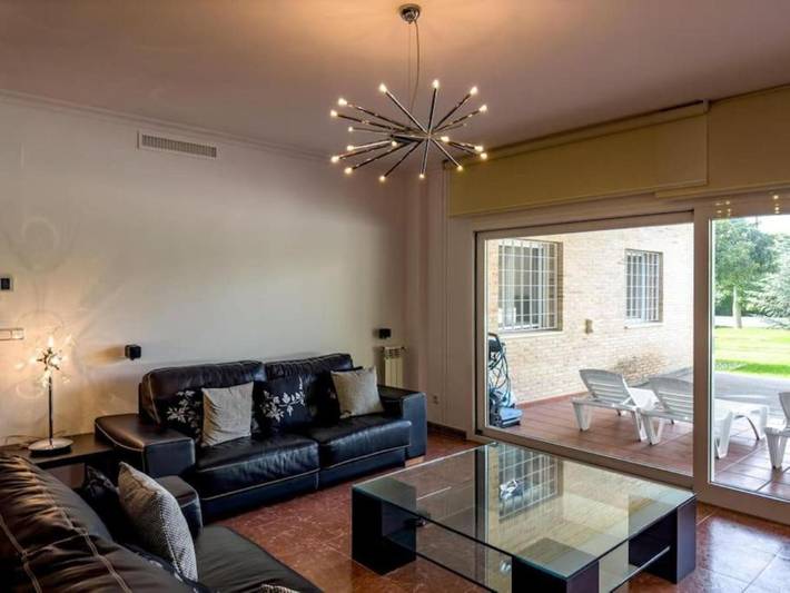 Casa rural para 8 personas, con piscina y jardín en Campo de Turia - 3