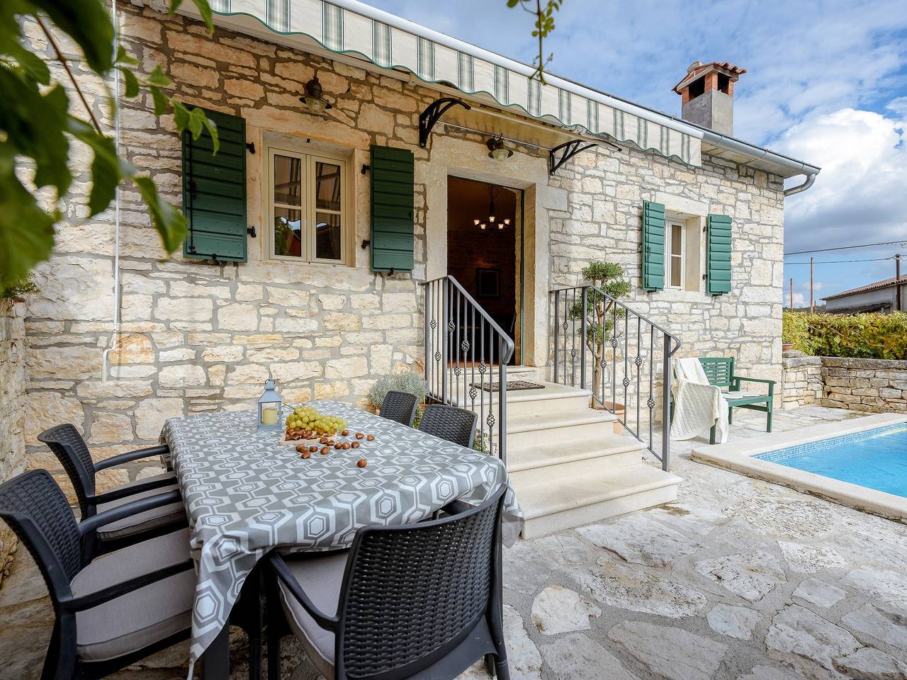 Casa Antignana with pool in Istria in Tinjan, Centraal Istrië