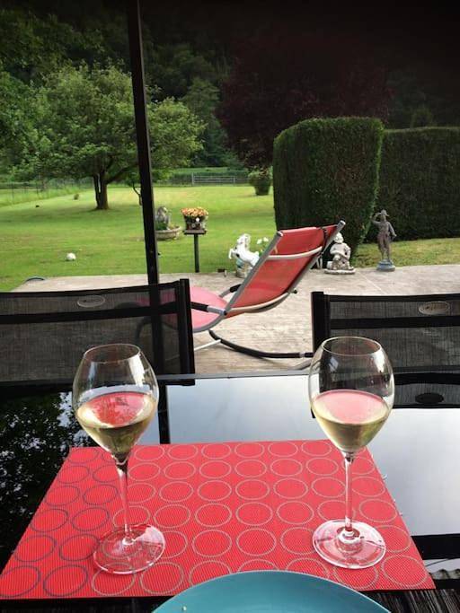 Location de vacances pour 6 personnes, avec terrasse et jardin à Thilay - 3