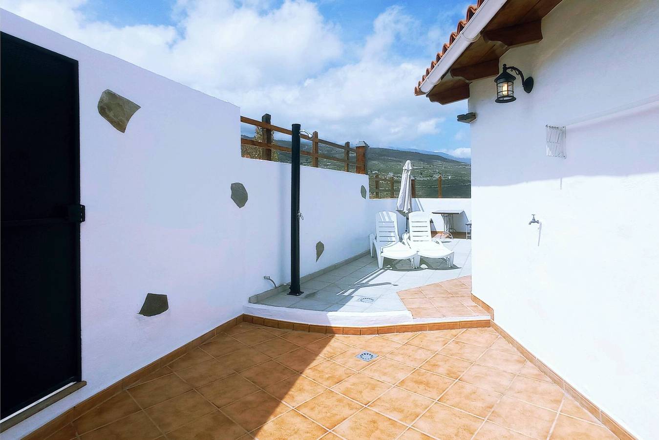 Ganze Wohnung, Ferienwohnung für 3 Personen mit Balkon in Arico Viejo, Arico