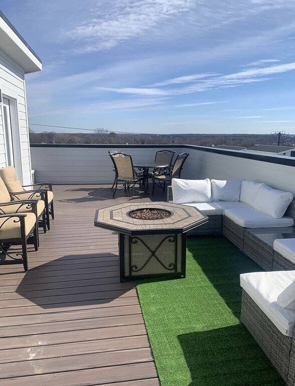 Vacation house for 8 people, with balcony in Nashville