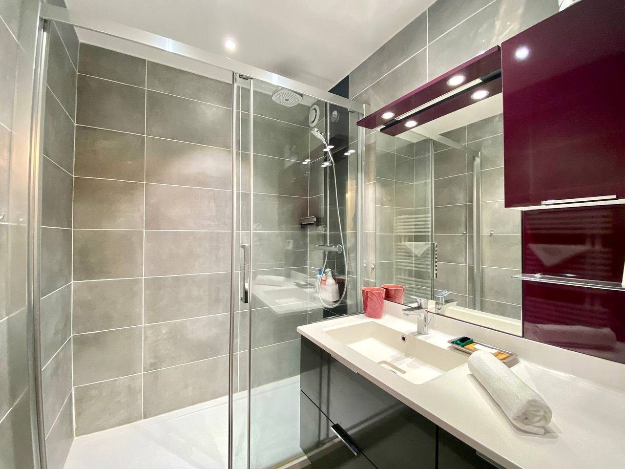 Appartement entier, La Garonne - T3 avec parking privé in Amidonniers-Caffarelli (Toulouse), Toulouse