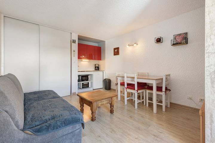 Gîte pour 4 personnes, avec balcon, adapté aux familles dans La Mongie