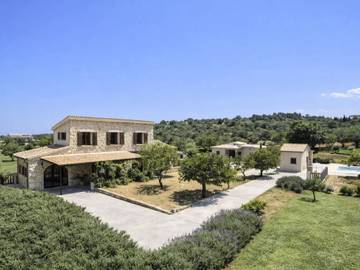 Villa in Selva, Mallorca Inselmitte für 8 