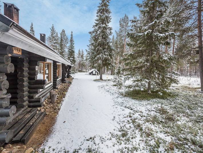 Harpan maja/mesimarja in Äkäslompolo, Lappland