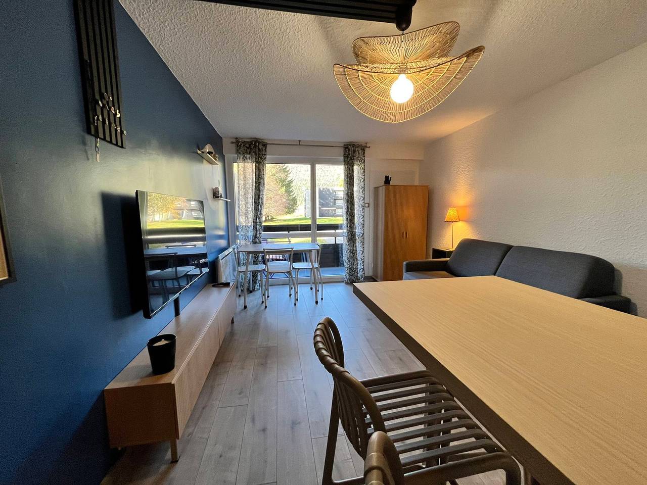 Studio entier, Studio rénové avec balcon, parking privé, proche des pistes - 4 pers in Autrans-Méaudre-en-Vercors, Parc naturel régional du Vercors