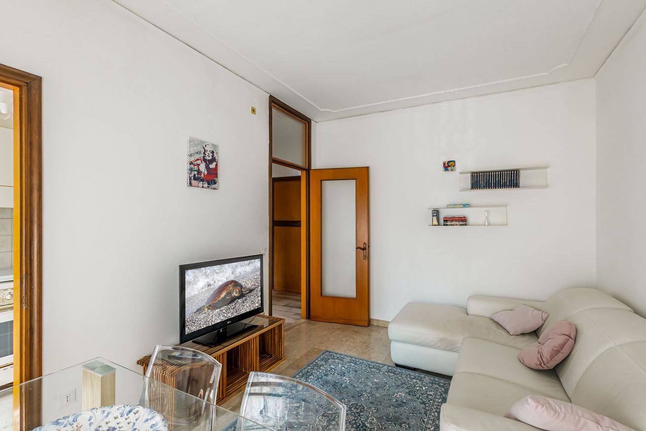 Apartamento entero, Kris- Mestre Bright Apartment with Parking! in Venecia, Provincia de Venezia