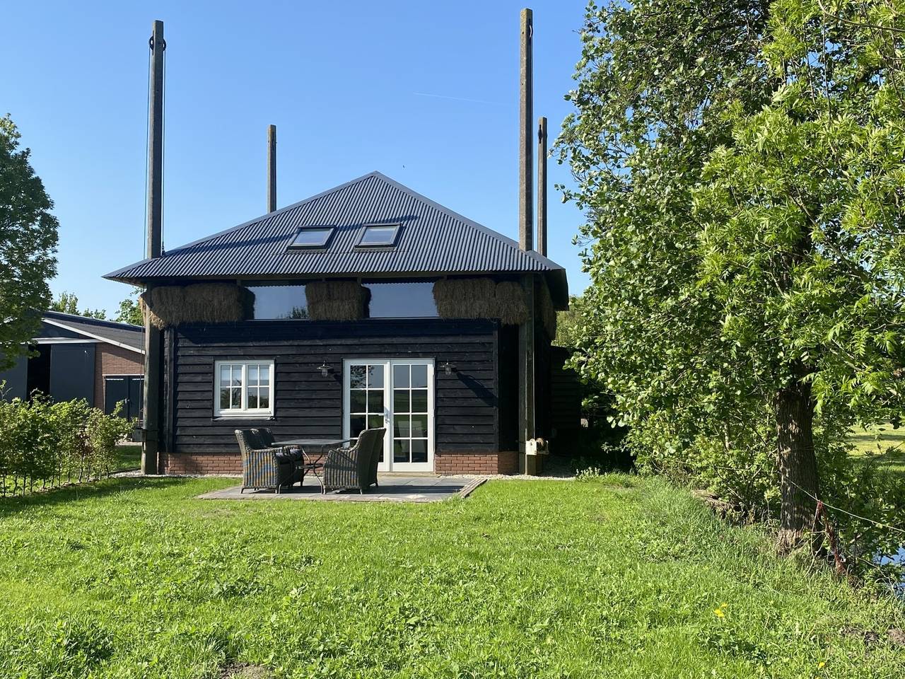Quietly situated 4-person holiday home with panoramic views in Westbroek, near Utrecht in Groene Hart