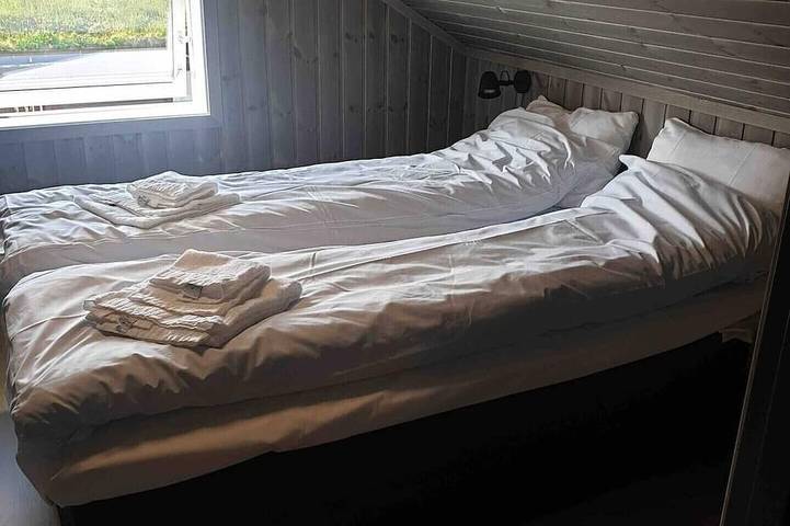 Blockhütte für 8 Personen, mit Terrasse und Garten auf den Lofoten - 3