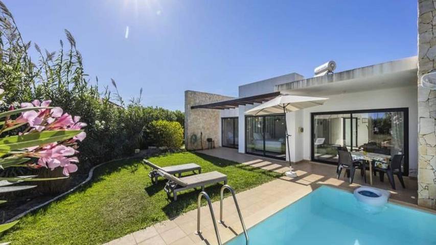 Apartamento de férias para 5 pessoas, com jardim e piscina em Sagres