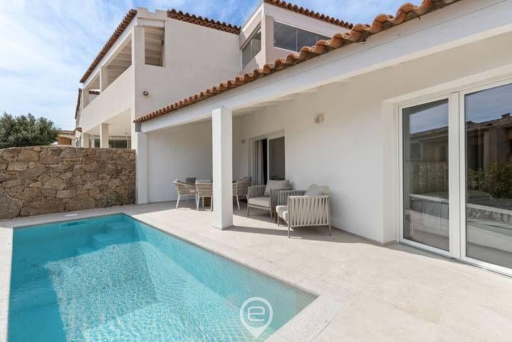 Gîte pour 8 personnes, avec piscine et jardin à Cannigione - 3