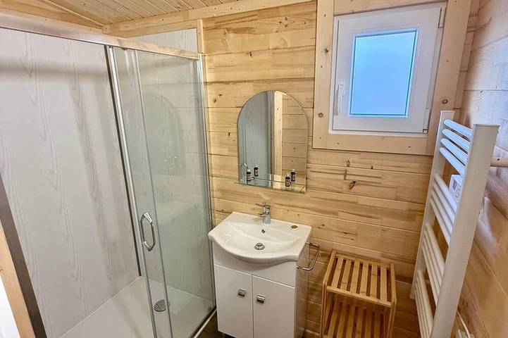 Le Chalet de la Vernie | Private Jacuzzi | Hautes-Alpes in Saint-Léger-les-Mélèzes, Nationalpark Écrins