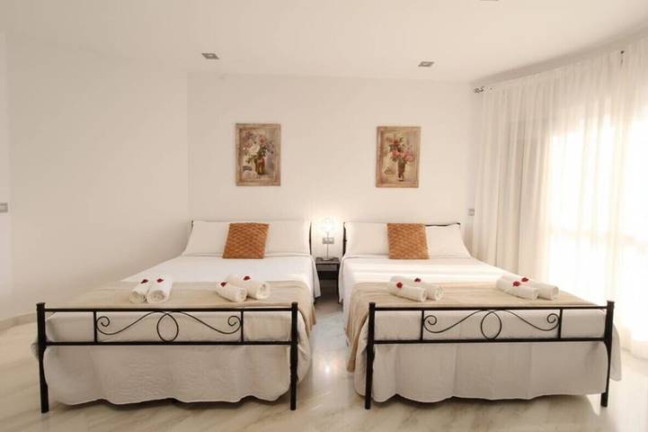 Tu Oasis Cerca De Madrid Con Jacuzzi Y Piscina. in Villarejo de Salvanés, Área Metropolitana de Madrid