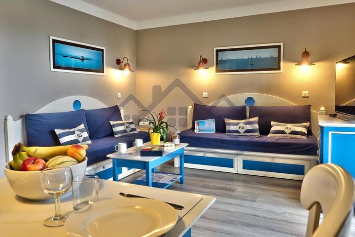 Gîte pour 4 personnes, avec vue et terrasse ainsi que piscine et jardin, animaux acceptés dans Plage de Grève Blanche (Guilvinec) - 4